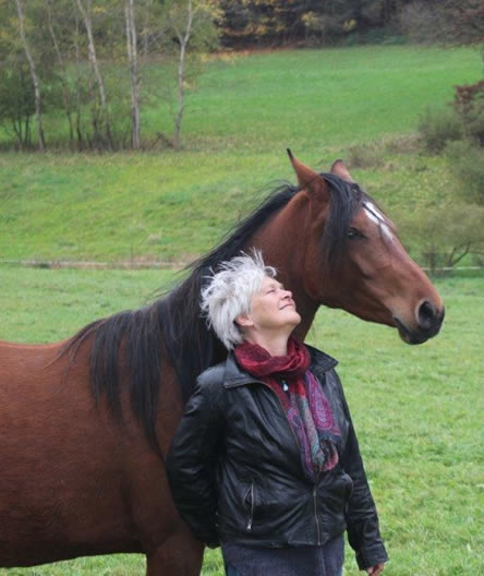 Dörthen Vetter Profilbild mit Pferd